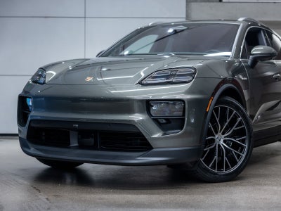 2026 Porsche Macan Macan Electric