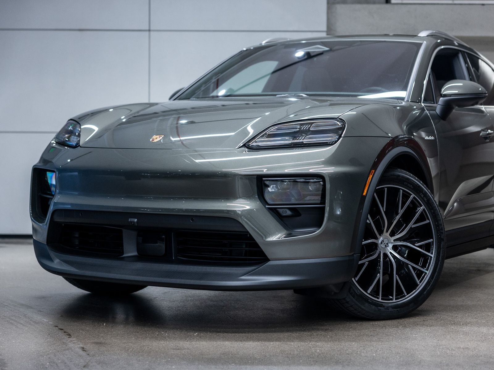 2026 Porsche Macan Macan Electric