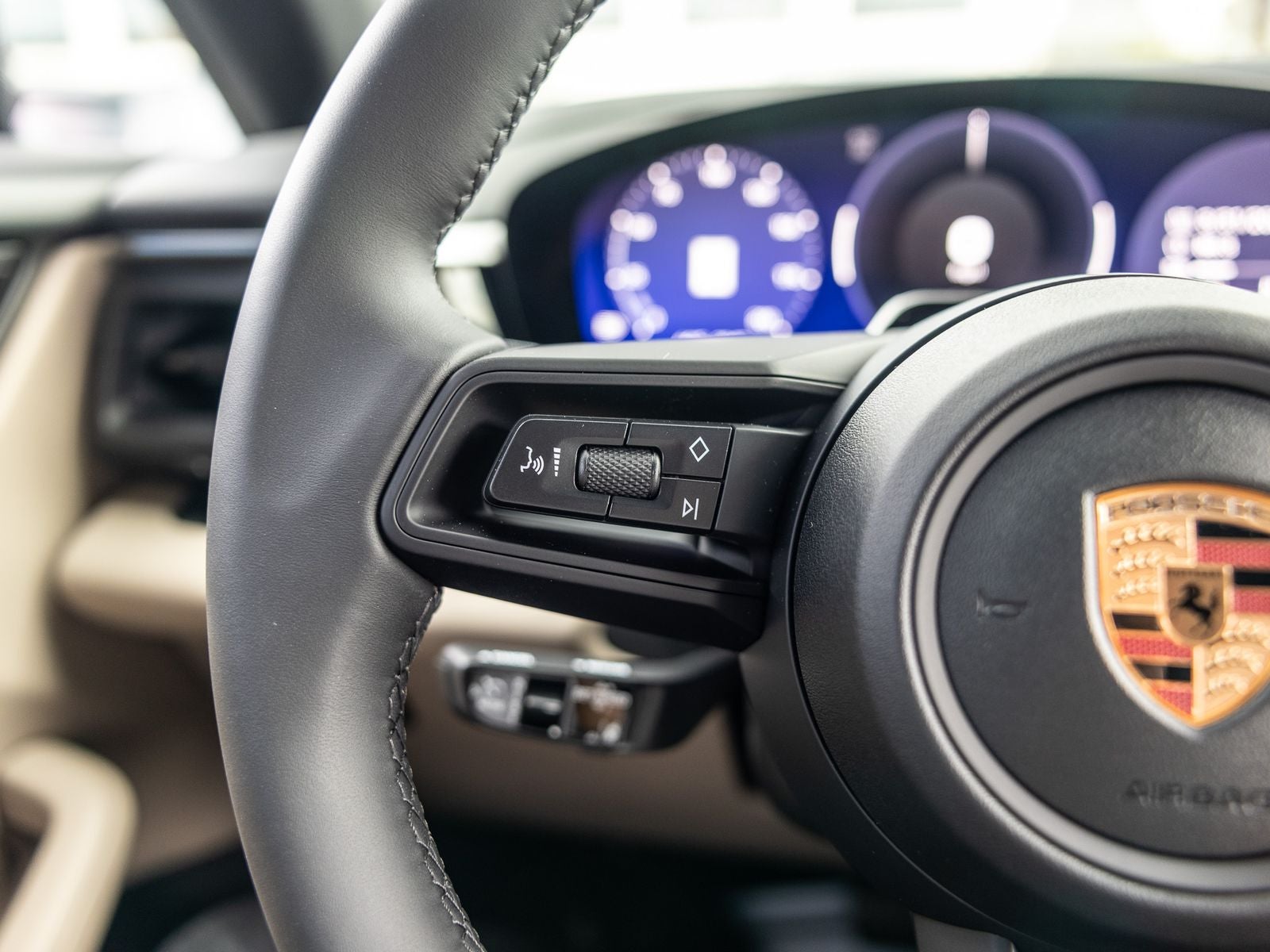 2026 Porsche Macan Macan Electric