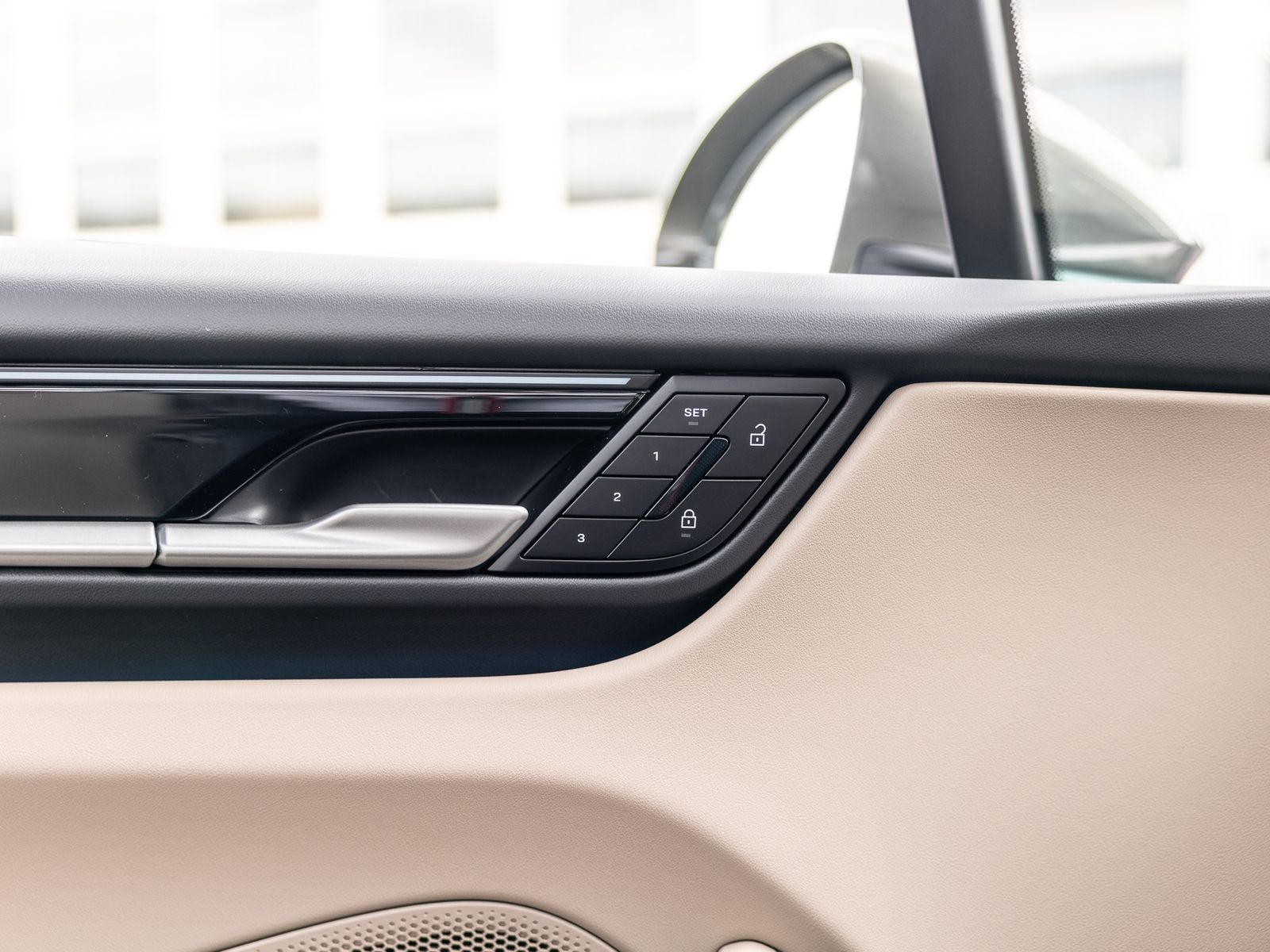 2026 Porsche Macan Macan Electric