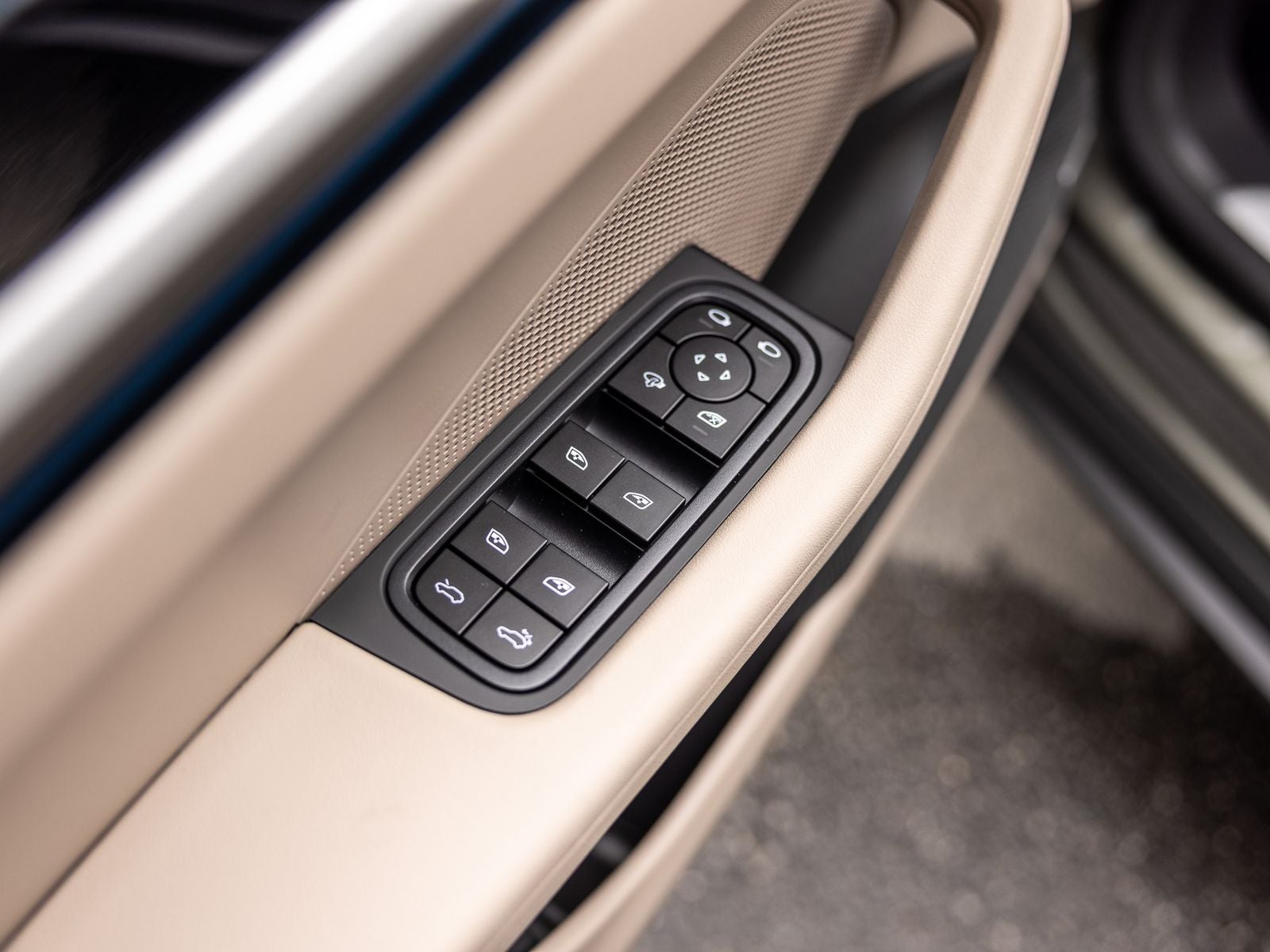 2026 Porsche Macan Macan Electric