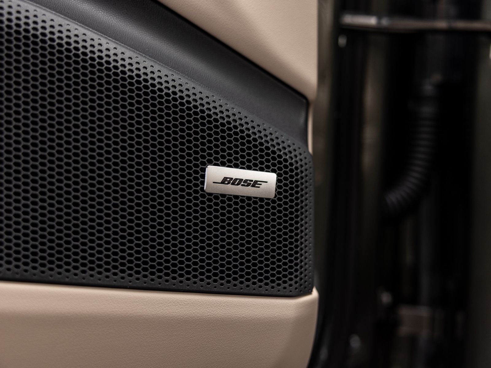 2026 Porsche Macan Macan Electric