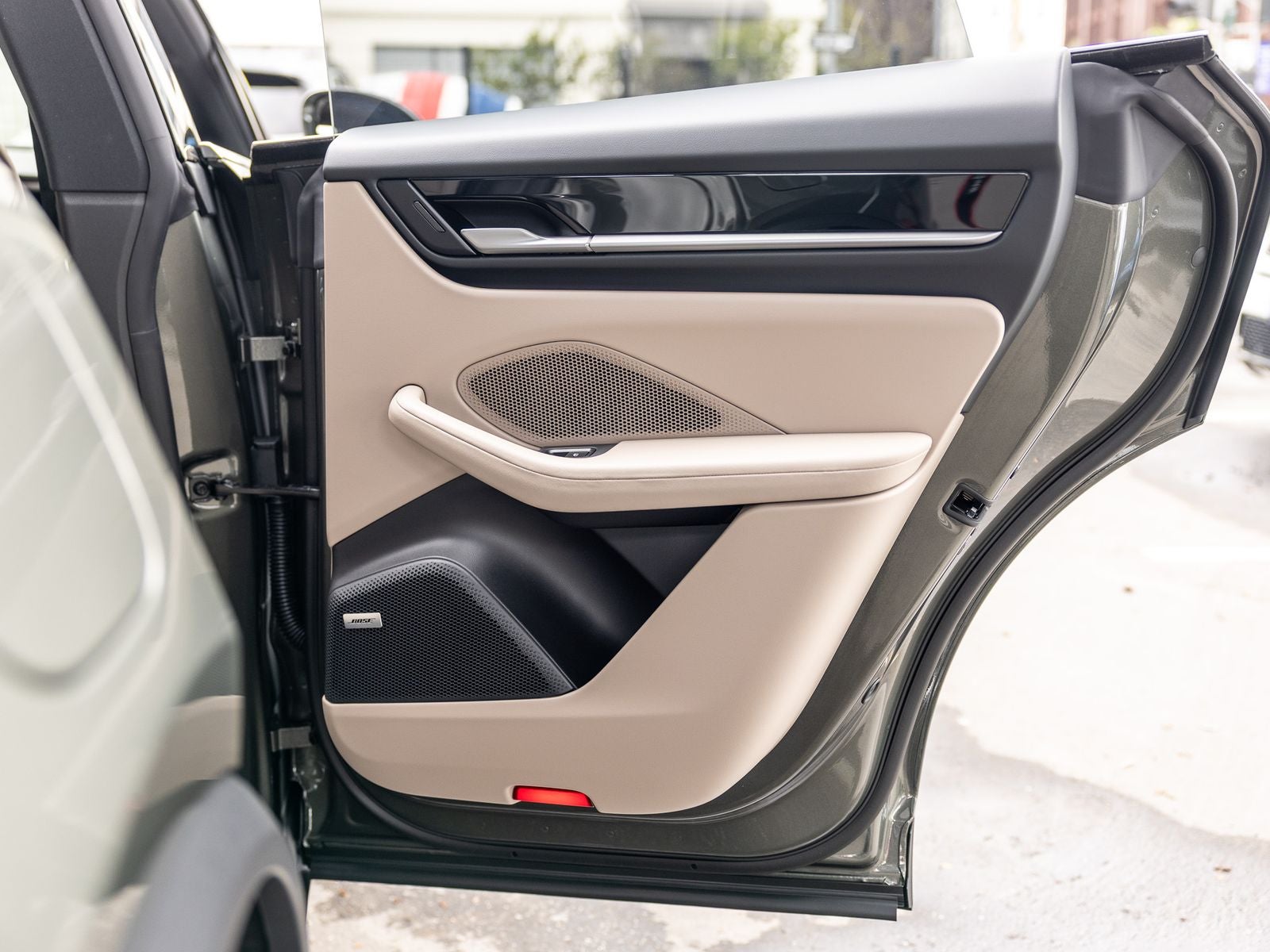 2026 Porsche Macan Macan Electric