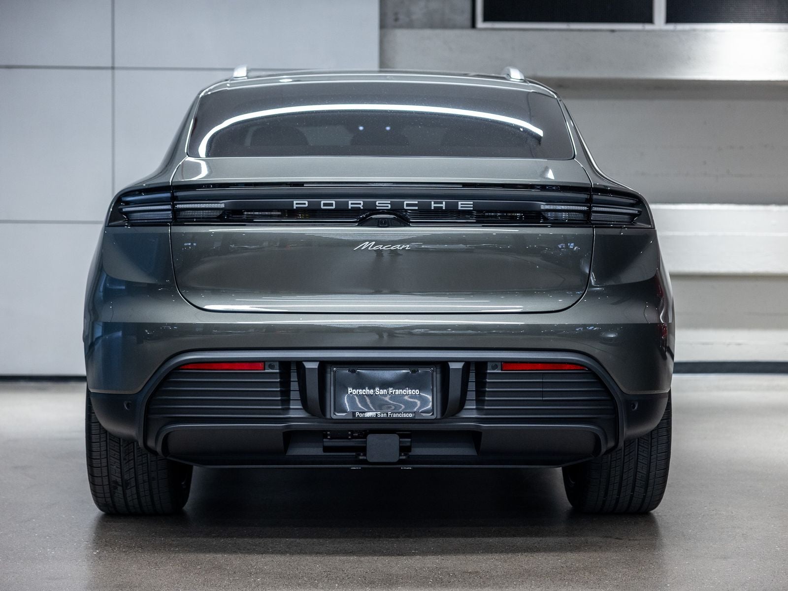 2026 Porsche Macan Macan Electric