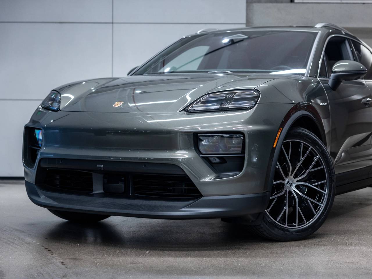 2026 Porsche Macan Macan Electric