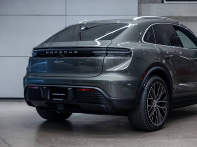 2026 Porsche Macan Macan Electric