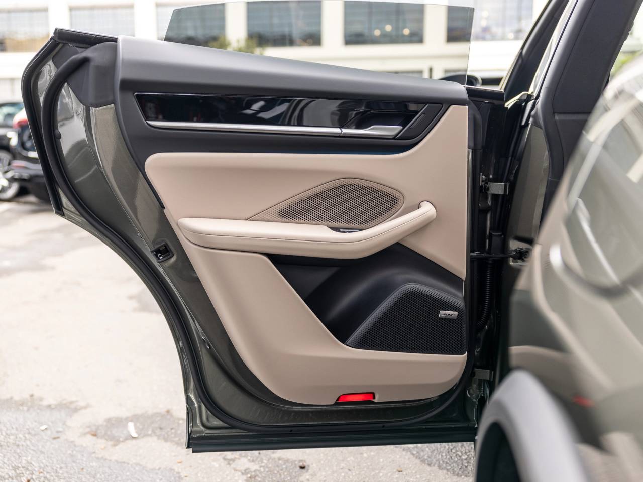 2026 Porsche Macan Macan Electric