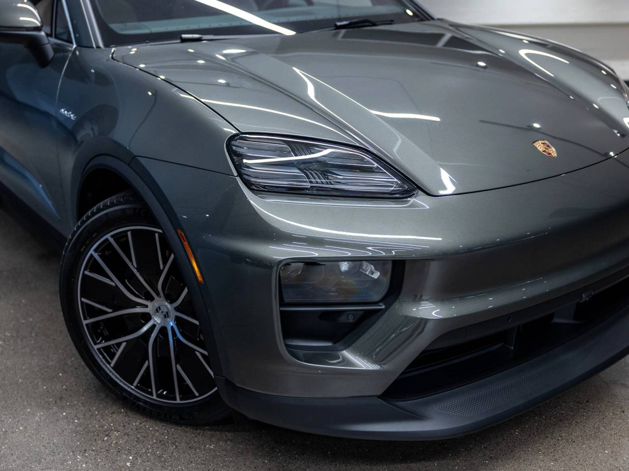 2026 Porsche Macan Macan Electric