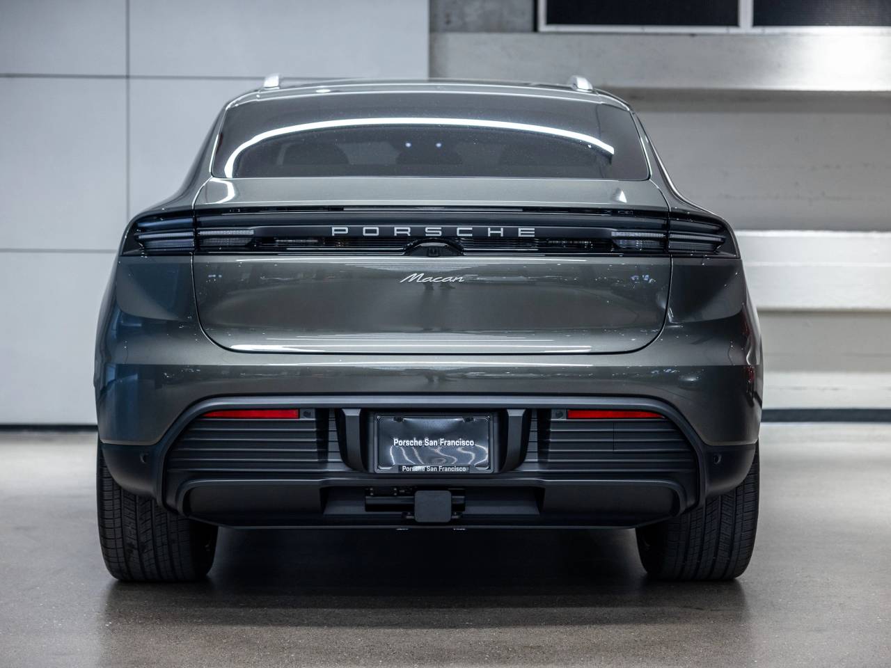 2026 Porsche Macan Macan Electric