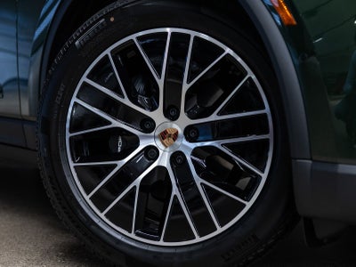 2026 Porsche Macan Macan Electric