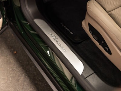 2026 Porsche Macan Macan Electric