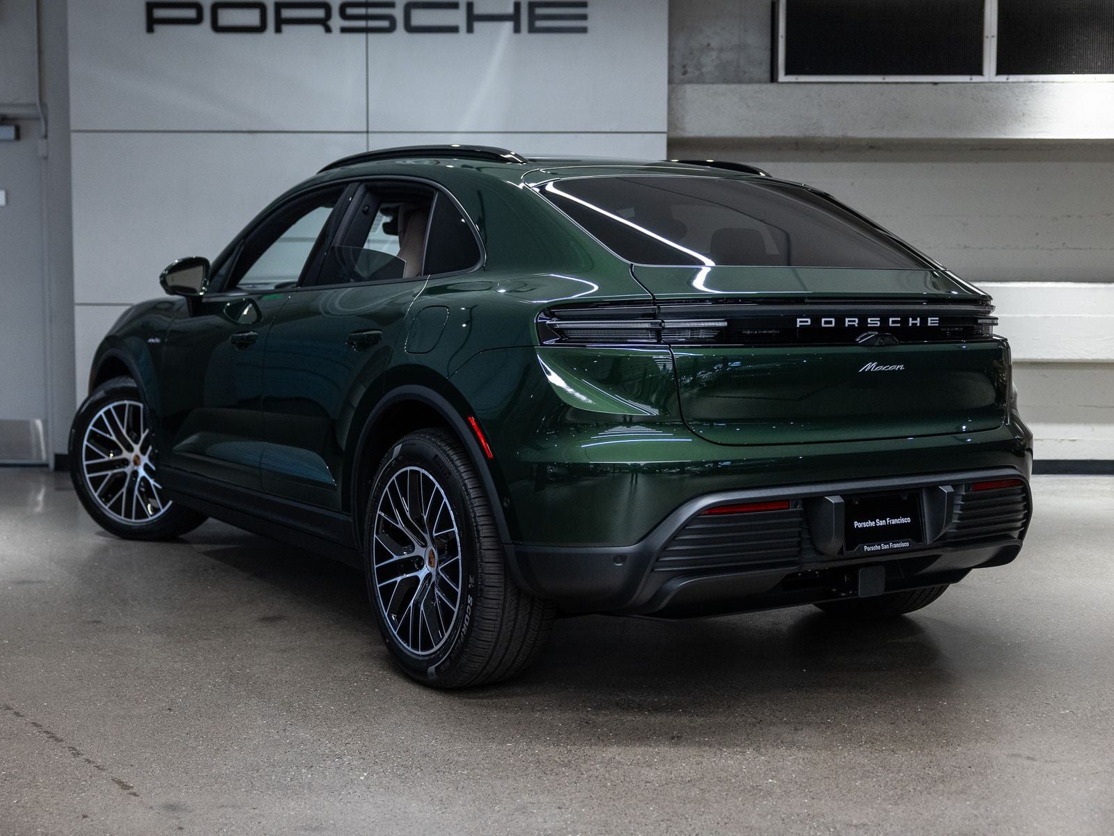 2026 Porsche Macan Macan Electric