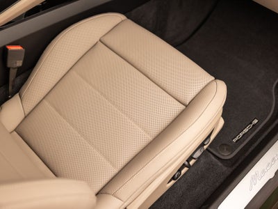 2026 Porsche Macan Macan Electric