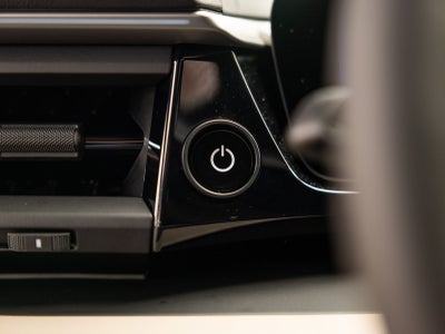 2026 Porsche Macan Macan Electric