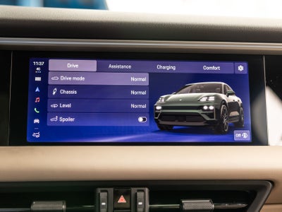 2026 Porsche Macan Macan Electric