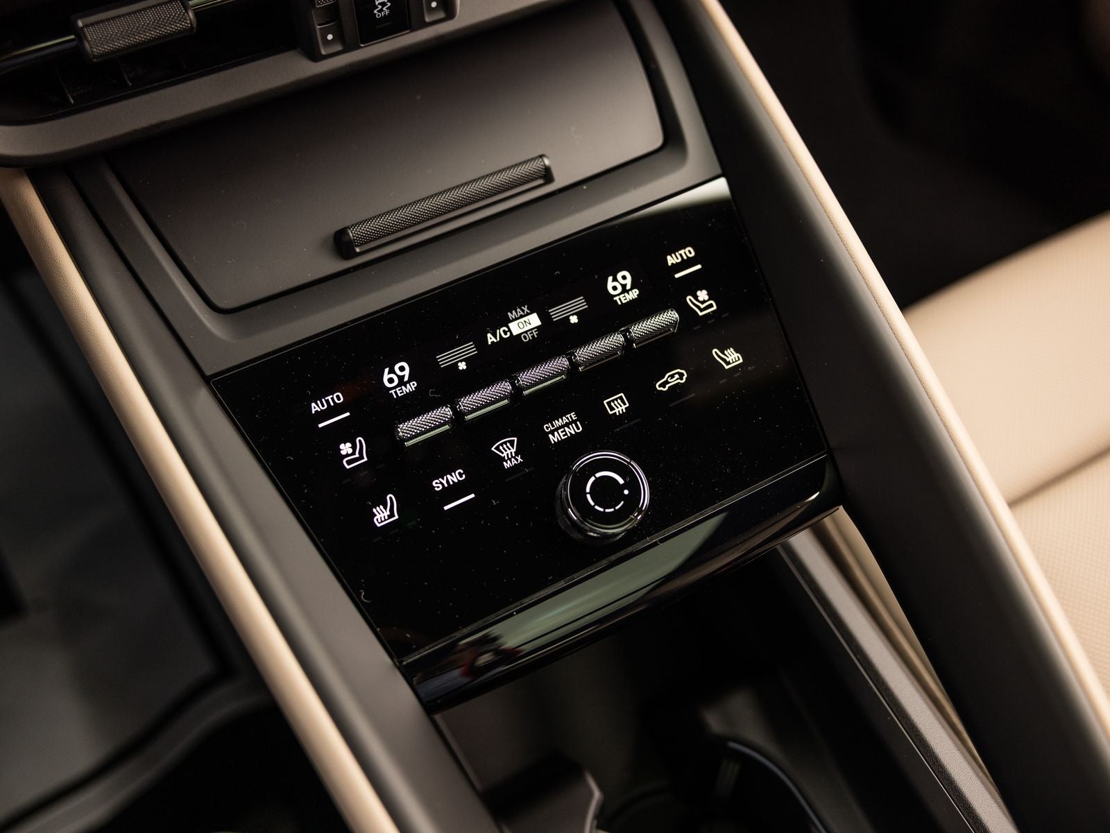2026 Porsche Macan Macan Electric