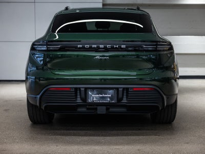2026 Porsche Macan Macan Electric