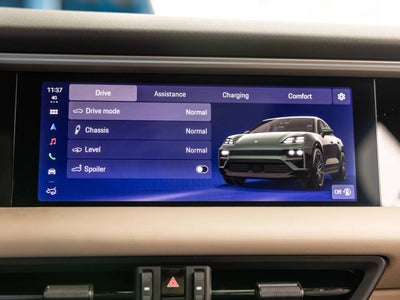 2026 Porsche Macan Macan Electric