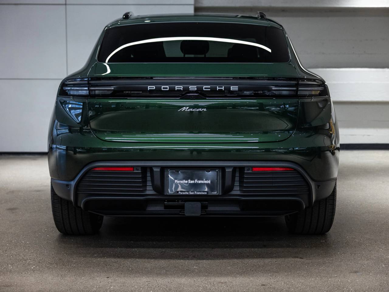 2026 Porsche Macan Macan Electric