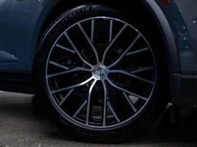 2025 Porsche Macan Electric