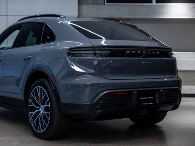 2025 Porsche Macan Electric