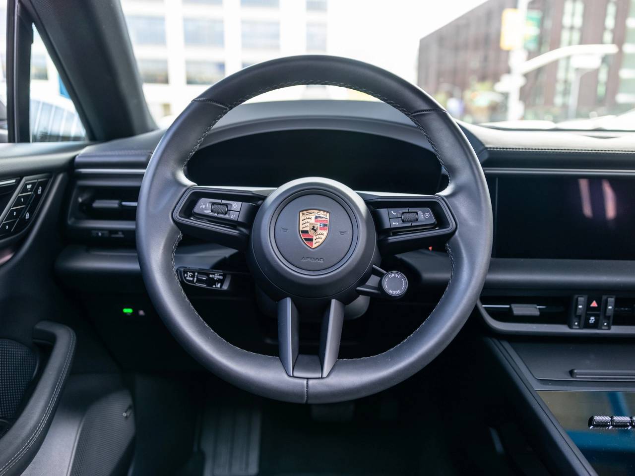 2025 Porsche Macan Electric