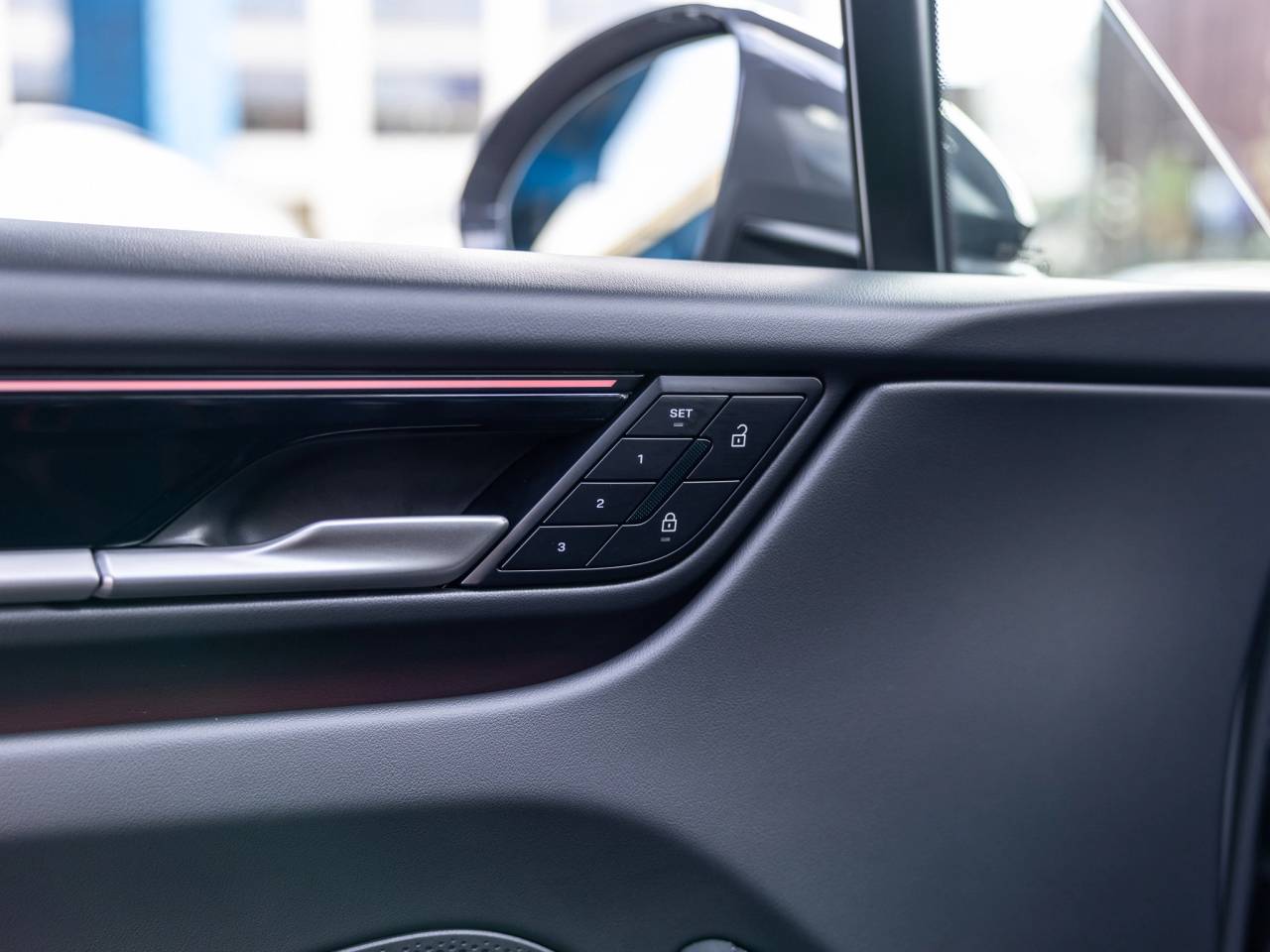 2025 Porsche Macan Electric