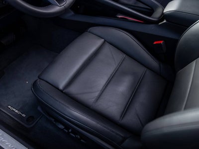 2025 Porsche Macan Electric