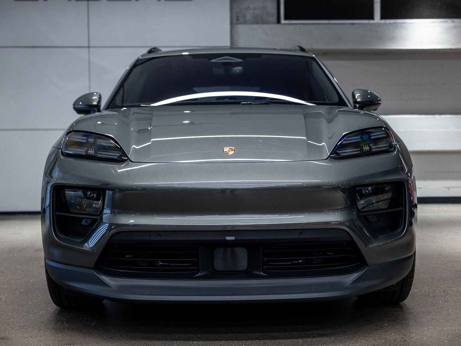 2025 Porsche Macan Macan Electric