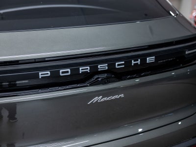 2025 Porsche Macan Macan Electric