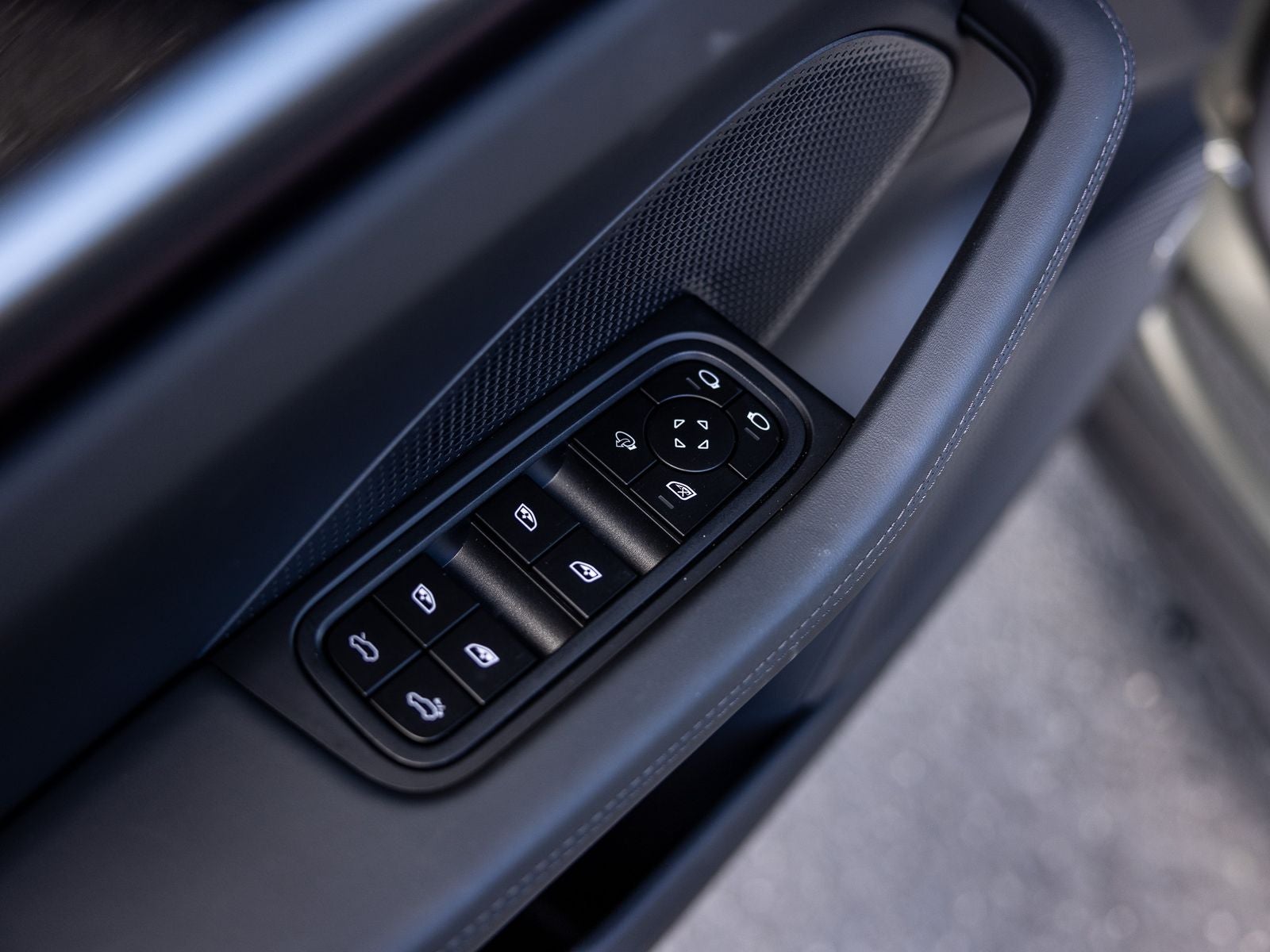 2025 Porsche Macan Macan Electric