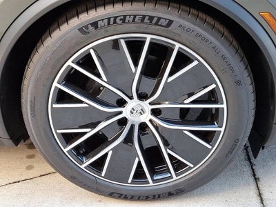 2025 Porsche Macan Macan Electric