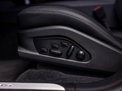 2025 Porsche Macan Macan Electric