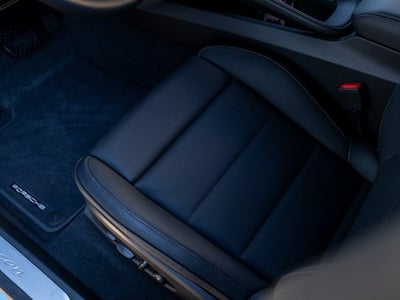 2025 Porsche Macan Macan Electric