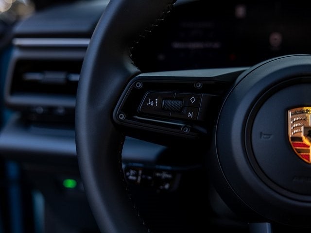 2025 Porsche Macan Macan Electric