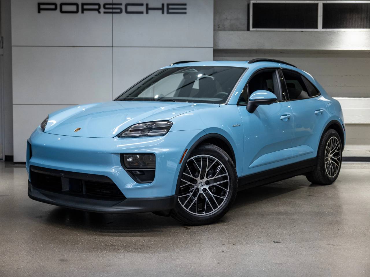 2025 Porsche Macan Macan Electric