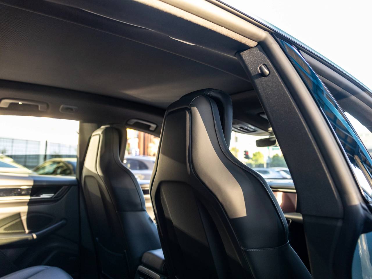 2025 Porsche Macan Macan Electric