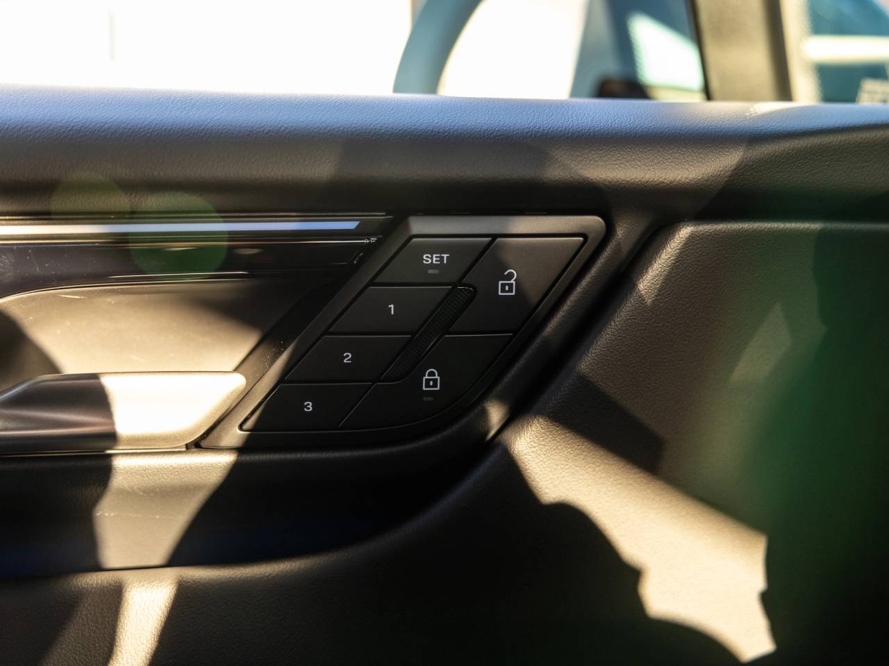 2025 Porsche Macan Macan Electric