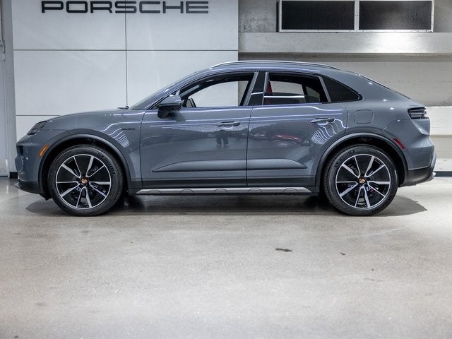 2025 Porsche Macan Macan Electric