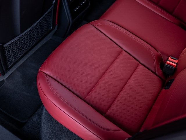 2025 Porsche Macan Macan Electric