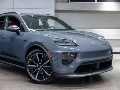 2025 Porsche Macan Macan Electric