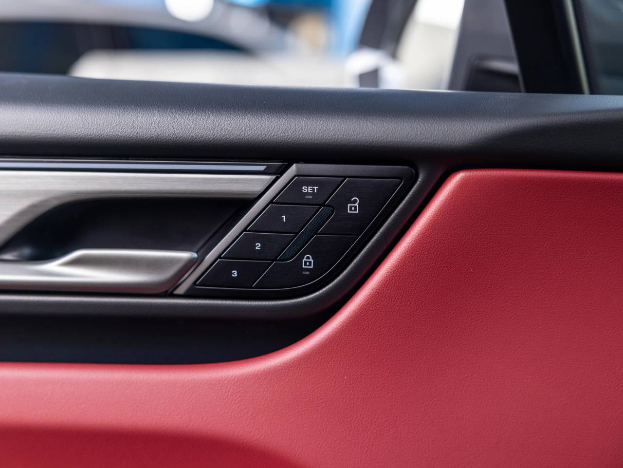 2025 Porsche Macan Macan Electric