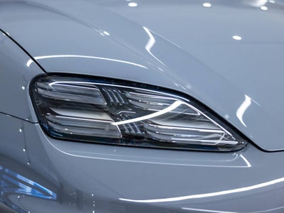 2025 Porsche Macan Macan Electric