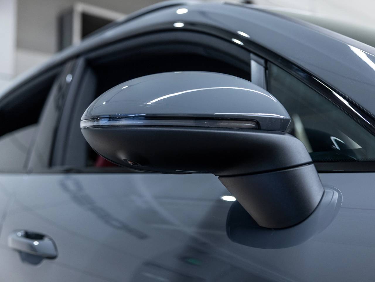 2025 Porsche Macan Macan Electric