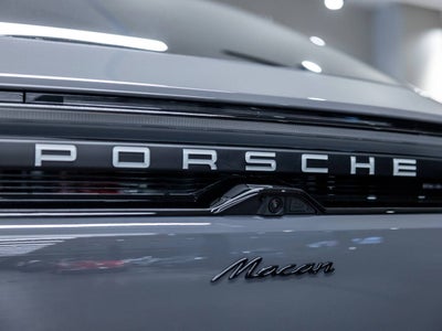 2025 Porsche Macan Macan Electric