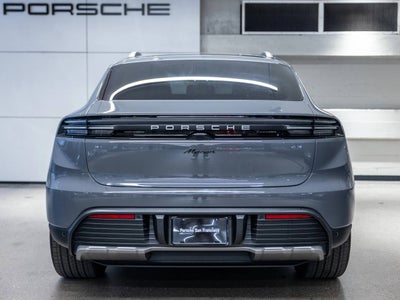 2025 Porsche Macan Macan Electric