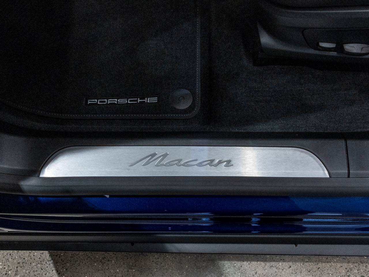 2025 Porsche Macan Macan Electric