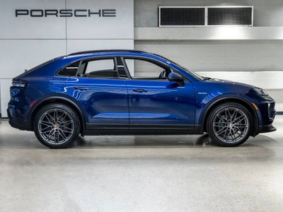2025 Porsche Macan Macan Electric
