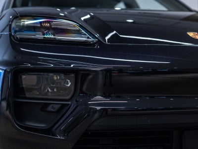 2025 Porsche Macan Electric