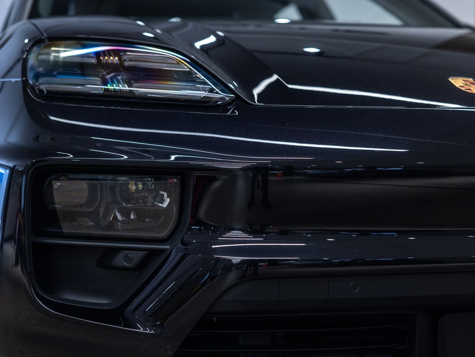 2025 Porsche Macan Electric